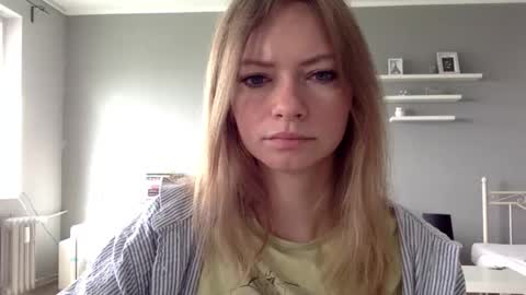 Millie online show from April 12, 7:22 am