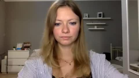 Millie online show from December 21, 6:23 pm