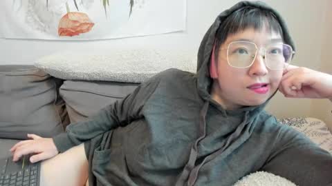 LuxGray online show from January 5, 8:45 pm