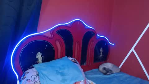 Luxy online show from February 5, 2:19 am