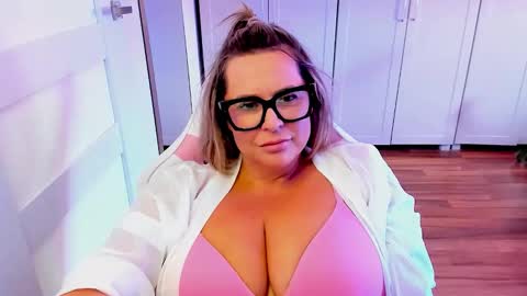 Diana online show from June 5, 6:52 am