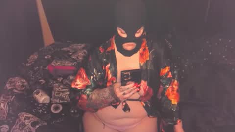 LuxxxInteriorr online show from January 9, 3:04 am