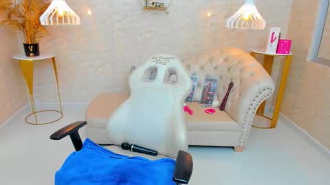 Lya Sweetxx  online show from September 30, 5:13 am