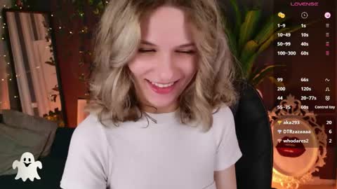 lychee__chan online show from May 16, 6:49 am