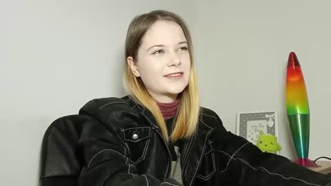 Snapshot of lydiasunny chatting on October 30, 7:26 pm Lydia online show from October 30, 7:26 pm