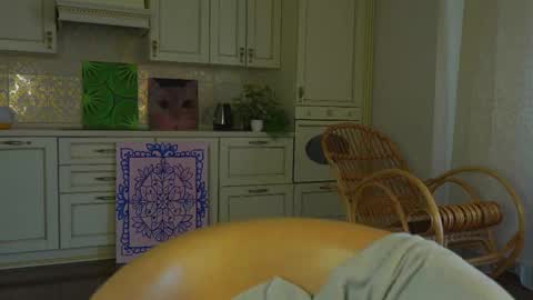 hi im Lyle online show from March 27, 4:47 am