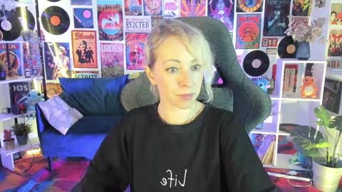 Lylith Skye NO NUDE model online show from January 18, 11:32 am