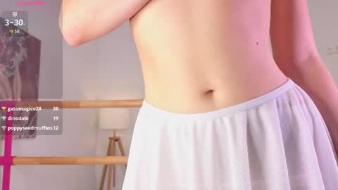 Lyly   online show from July 7, 6:47 am