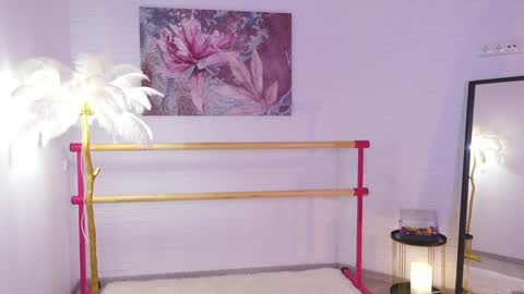 Lyly   online show from January 28, 5:32 am