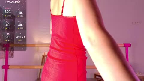 Lyly   online show from June 14, 5:52 am
