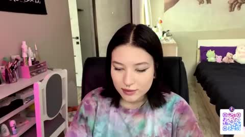 Alisha online show from July 25, 9:05 am