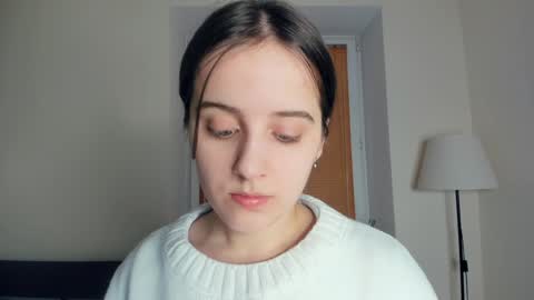 Lina online show from December 10, 6:22 am