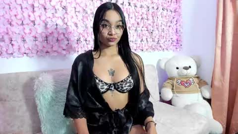 lynda_bonnie online show from October 8, 10:52 am