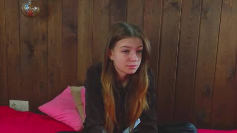 Nancy online show from September 25, 8:02 am