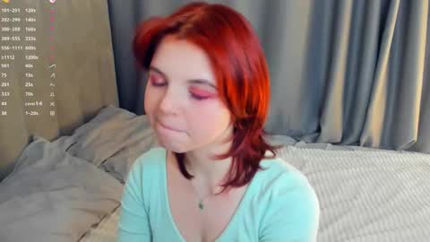 lyndseyfrankin online show from February 26, 8:52 pm