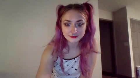 Lynn  online show from January 8, 9:52 pm