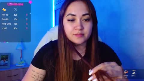 Snapshot of m33li chatting on December 13, 7:53 pm Meli online show from December 13, 7:53 pm