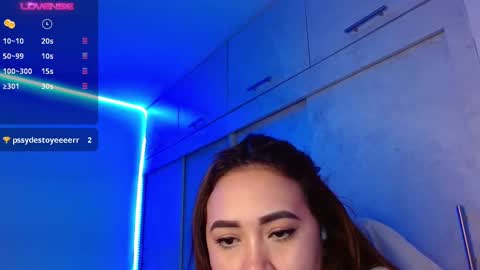 Snapshot of m33li chatting on February 5, 1:26 am Meli online show from February 5, 1:26 am
