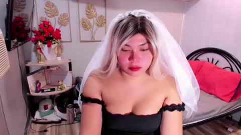 Ivy online show from December 3, 9:55 am