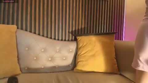 Madame online show from July 1, 12:37 pm