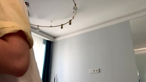 Alice online show from March 18, 8:41 am