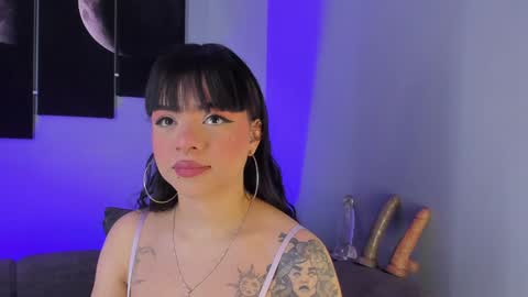 Maddy  online show from January 9, 9:16 pm