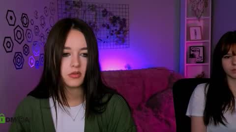 maddycats online show from November 27, 10:51 am