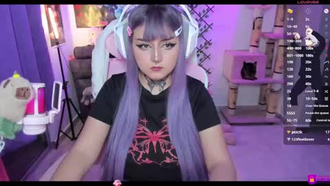 Maddy Foox online show from May 8, 12:03 am