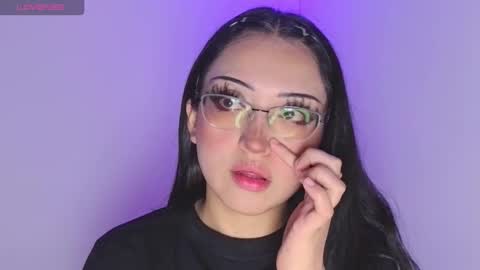   Please followme and rate me your thumbs up online show from November 3, 7:29 pm