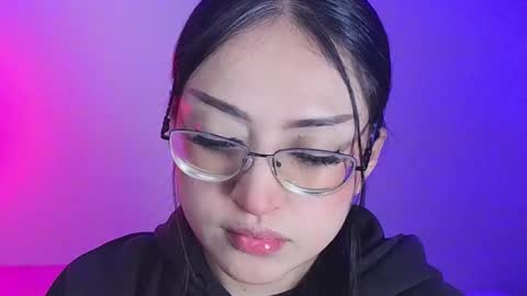 Snapshot of maddyghost chatting on September 28, 2:18 am Please followme and rate me your thumbs up online show from September 28, 2:18 am