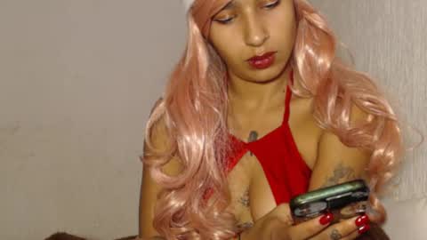 Made online show from December 21, 2:15 pm