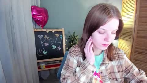 madelaines online show from November 6, 9:04 am