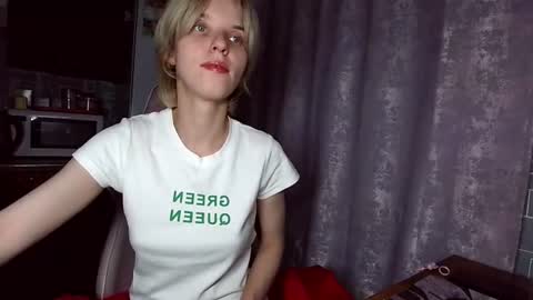madelaines online show from July 12, 6:31 pm