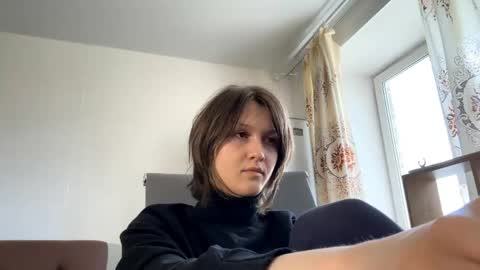 madelynsojourner online show from May 10, 4:58 am