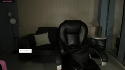 Madison Kane online show from June 8, 11:00 am