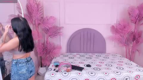 Snapshot of madyscarlett chatting on October 6, 11:38 am madyscarlett online show from October 6, 11:38 am