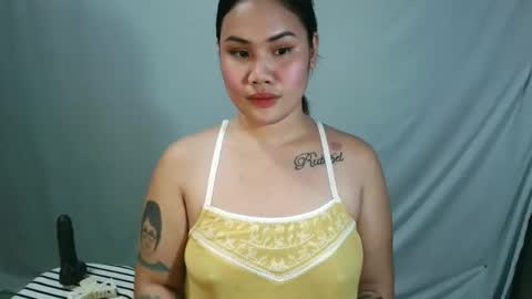 Snapshot of mae_hottie69 chatting on September 22, 1:09 pm mae_hottie69 online show from September 22, 1:09 pm