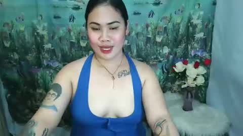 Snapshot of mae_hottie69 chatting on October 16, 12:08 pm mae_hottie69 online show from October 16, 12:08 pm