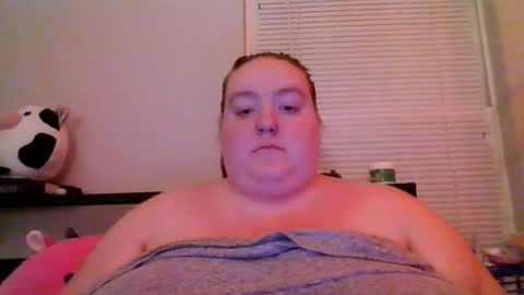 maeluxe online show from July 14, 4:06 am