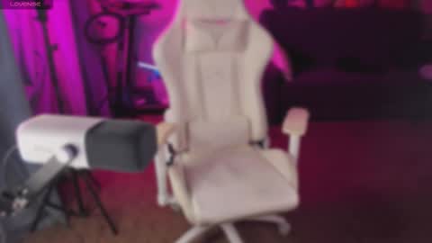 Maevee online show from September 21, 9:19 am