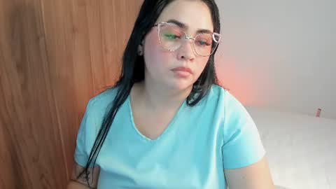 Mafe Montiel online show from July 28, 7:39 pm