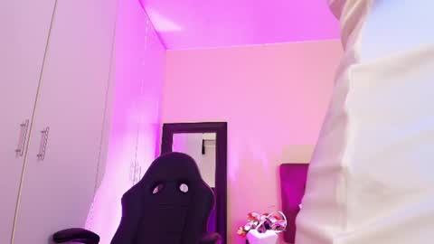 Mafer Flor online show from July 8, 9:39 pm