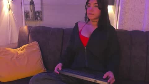 Maggie online show from January 17, 1:07 pm