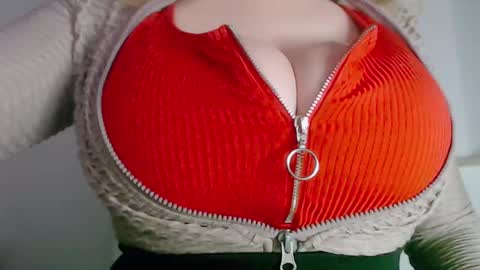 Maggie   online show from January 31, 3:41 am