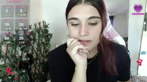 Luna  online show from June 17, 5:47 pm