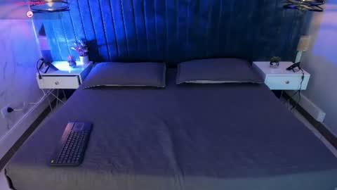 magic_alice__ online show from July 28, 2:13 pm
