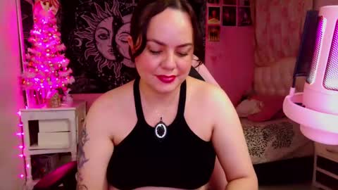 Snapshot of magic_clairewitch chatting on December 26, 1:07 am Claire online show from December 26, 1:07 am