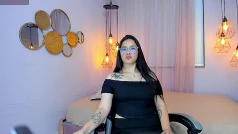 magic_liia online show from May 5, 3:53 am