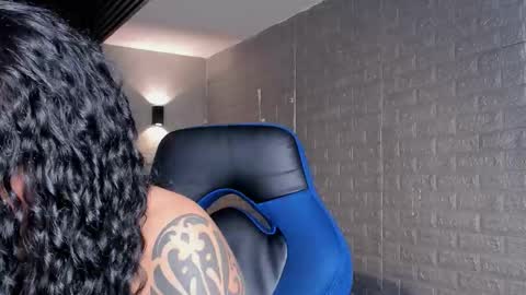 Marge online show from December 2, 10:01 pm