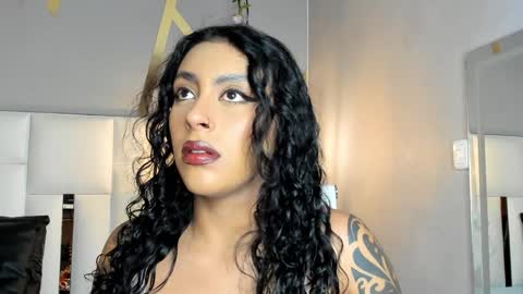 Snapshot of magic_marg chatting on December 23, 8:36 pm Marge online show from December 23, 8:36 pm